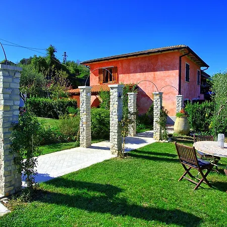 La Casa Fra Gli Ulivi *