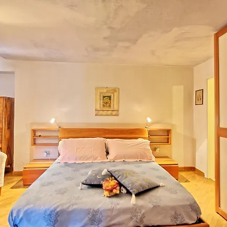 La Casa Fra Gli Ulivi Apartman Ameglia